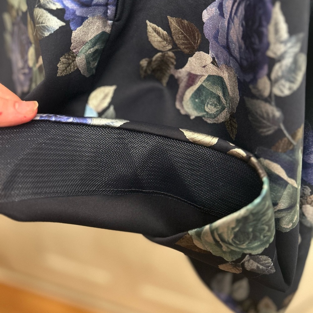 Navy Floral Strapless Dress - Picture 5 of 7